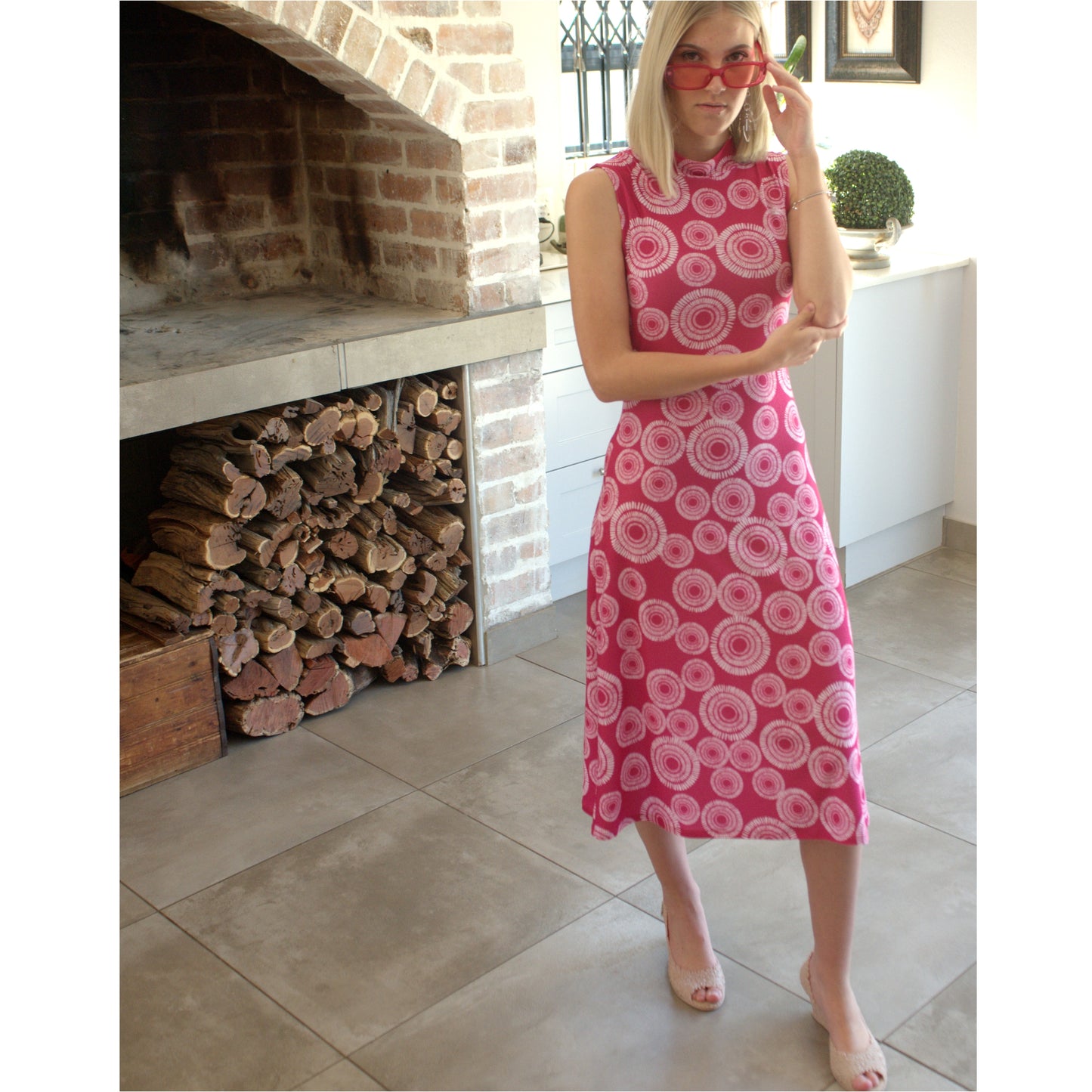 Signature Dana Midi Dress