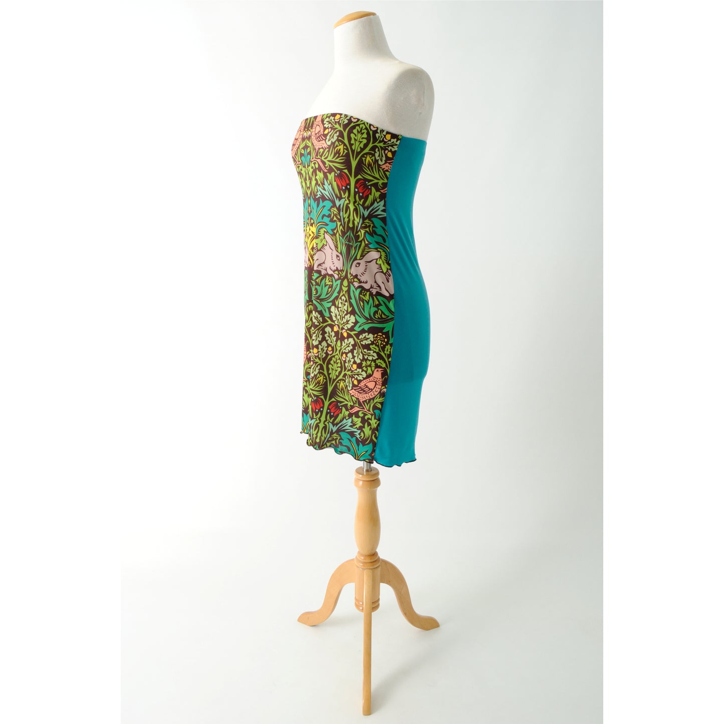 Signature Boobtube No.16