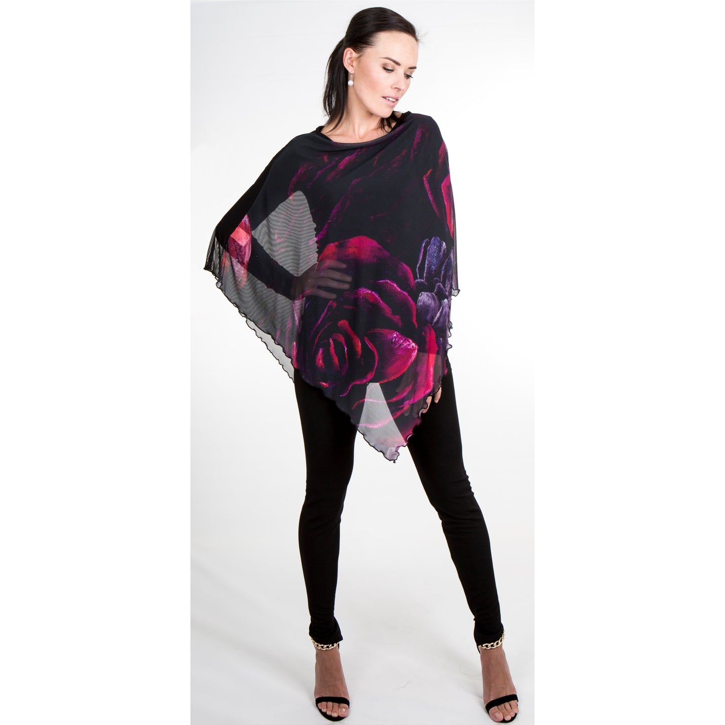 Signature Della Poncho