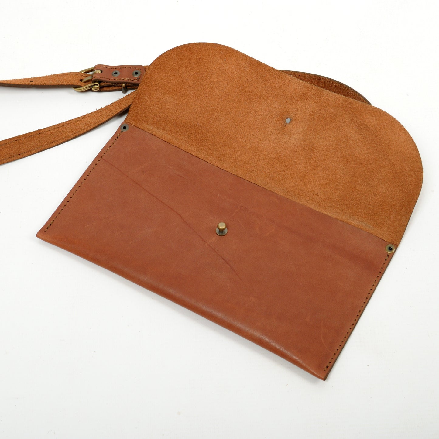 Liezel Clutch Bag