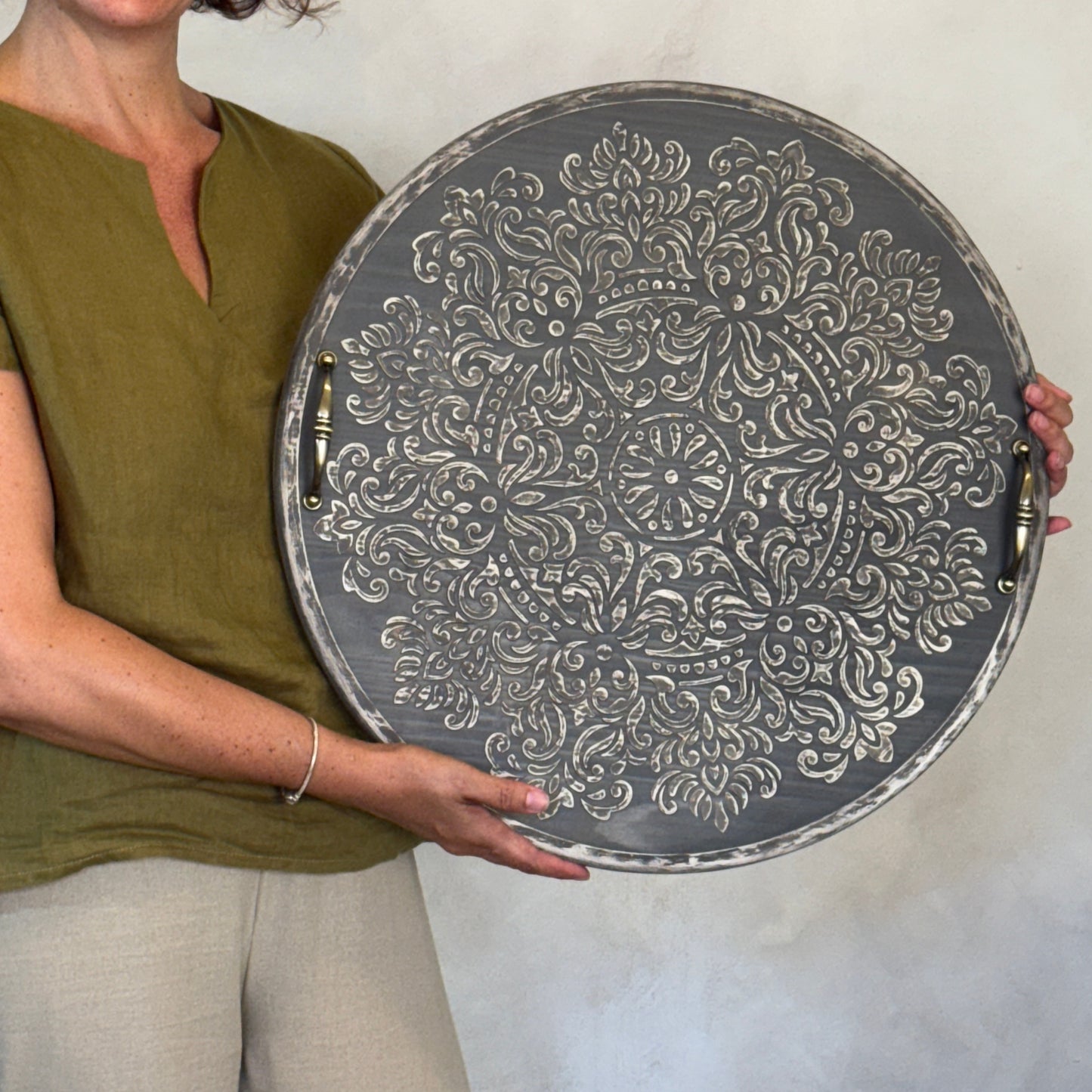 Handcrafted Wooden Platter with Textured Detailing 1