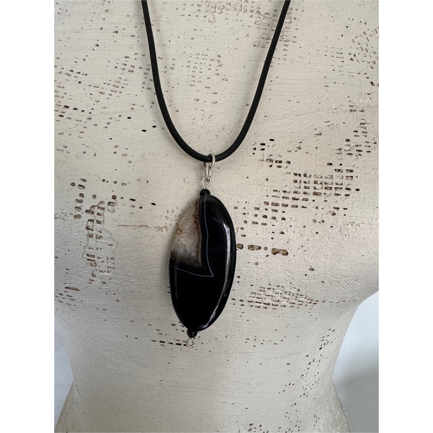 Agate Oval Pendant Necklace No.6